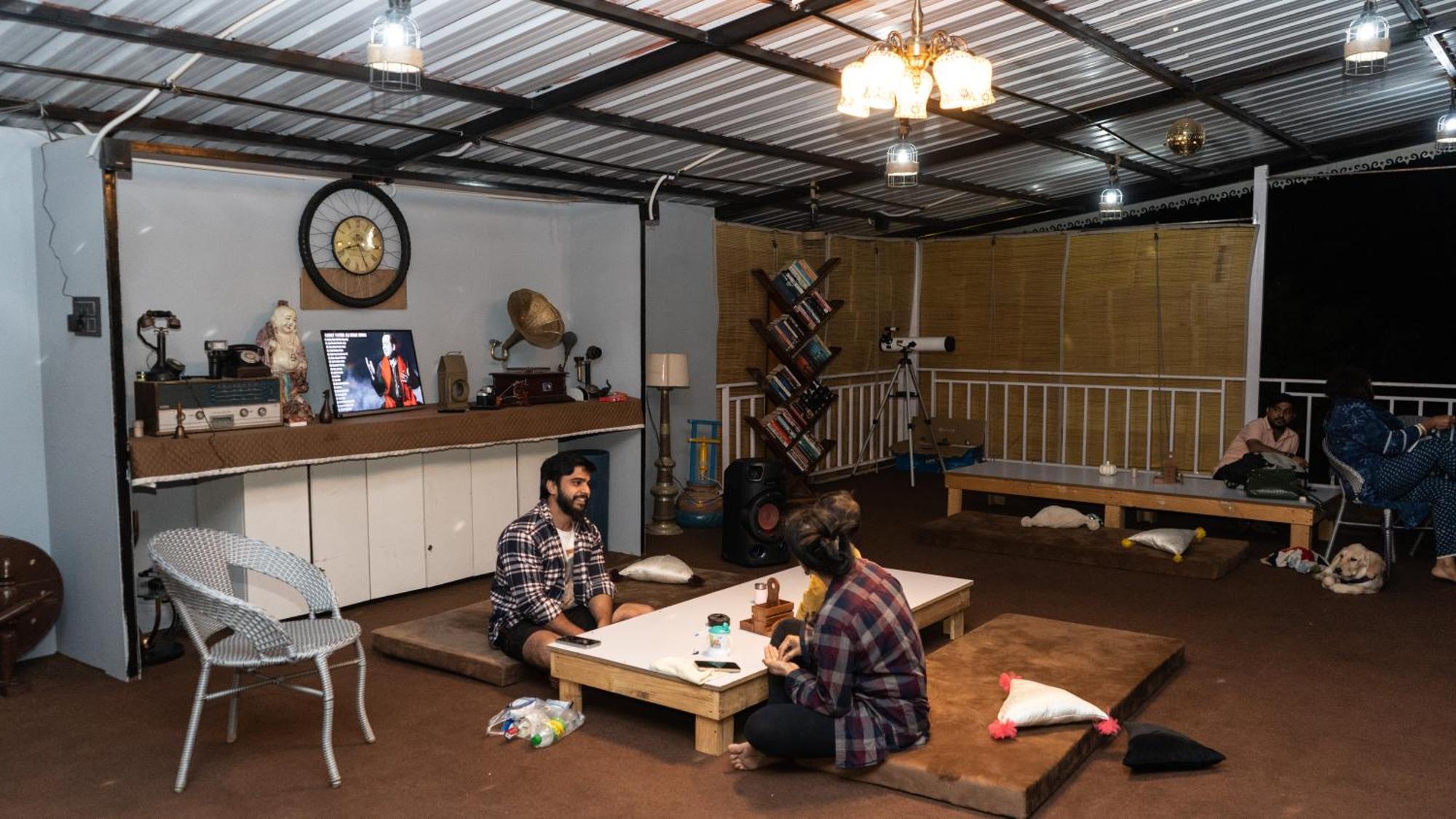 The Rare One's - & Cafe Homestay